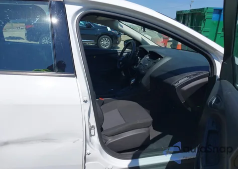 2015 Ford Focus S from USA, damaged, VIN 1FADP3E26FL311230